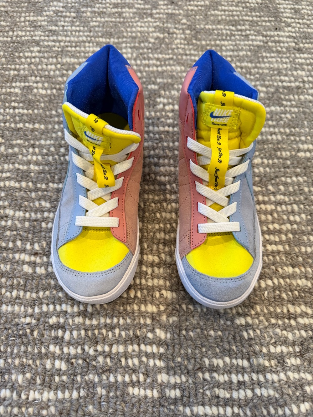 Nike Kids High-Top Sneakers in Yellow, Blue, Pink and Light Gray